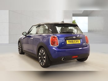 Used MINI Hatch 2018 for sale - 79073604: Photo