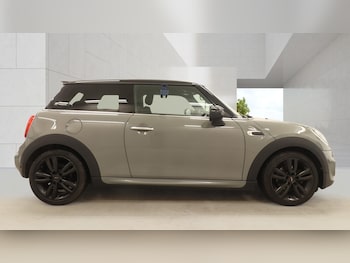 Used MINI Hatch 2018 for sale - 78345939: Photo