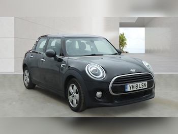 Used MINI Hatch 2018 for sale - 78213576: Photo