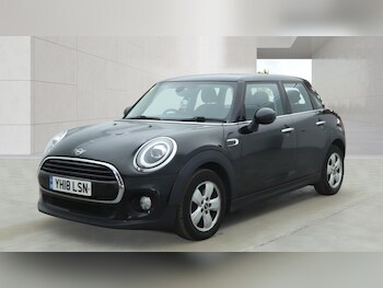Used MINI Hatch 2018 for sale - 78213576: Photo