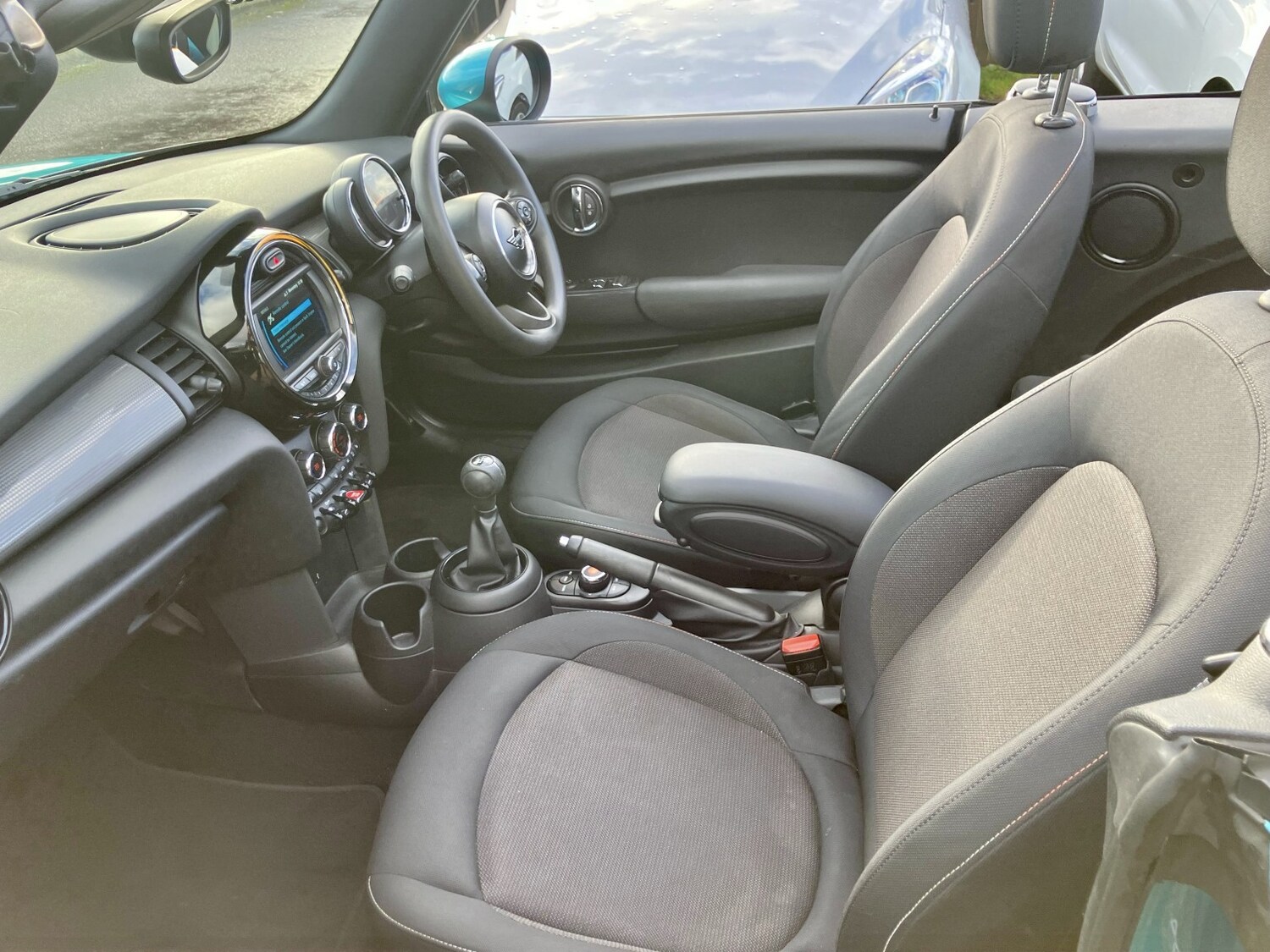 Used MINI Convertible 2019 for sale - 77231334: Photo 8