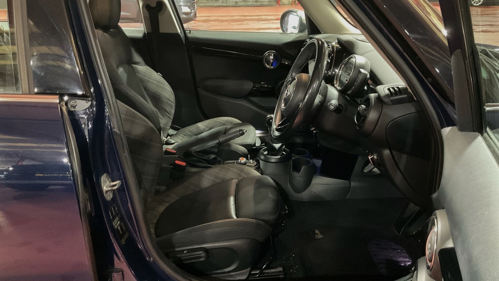 Used MINI Hatch 2018 for sale - 77906511: Photo 7