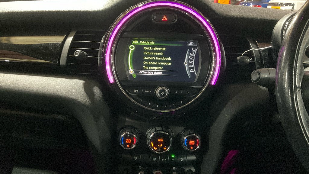 Used MINI Hatch 2018 for sale - 77906511: Photo 9