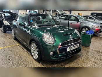 Used MINI Convertible 2017 for sale - 78201929: Photo