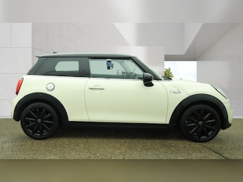 Used MINI Hatch 2019 for sale - 78345958: Photo
