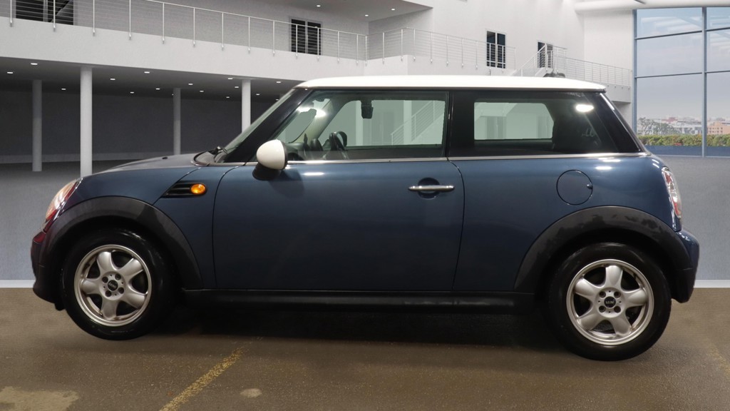 Used MINI Hatch 2011 for sale - 77774775: Photo 4