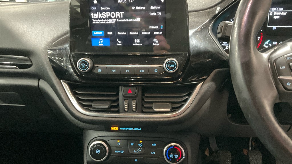 Used Ford Fiesta 2018 for sale - 77231348: Photo 8