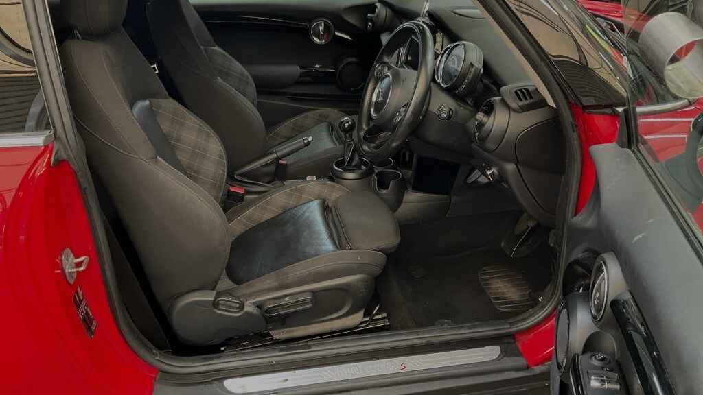 Used MINI Hatch 2018 for sale - 77584482: Photo 7