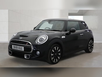 Used MINI Hatch 2019 for sale - 78599604: Photo