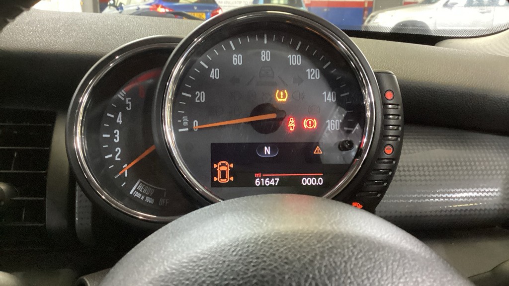 Used MINI Hatch 2015 for sale - 77616395: Photo 11