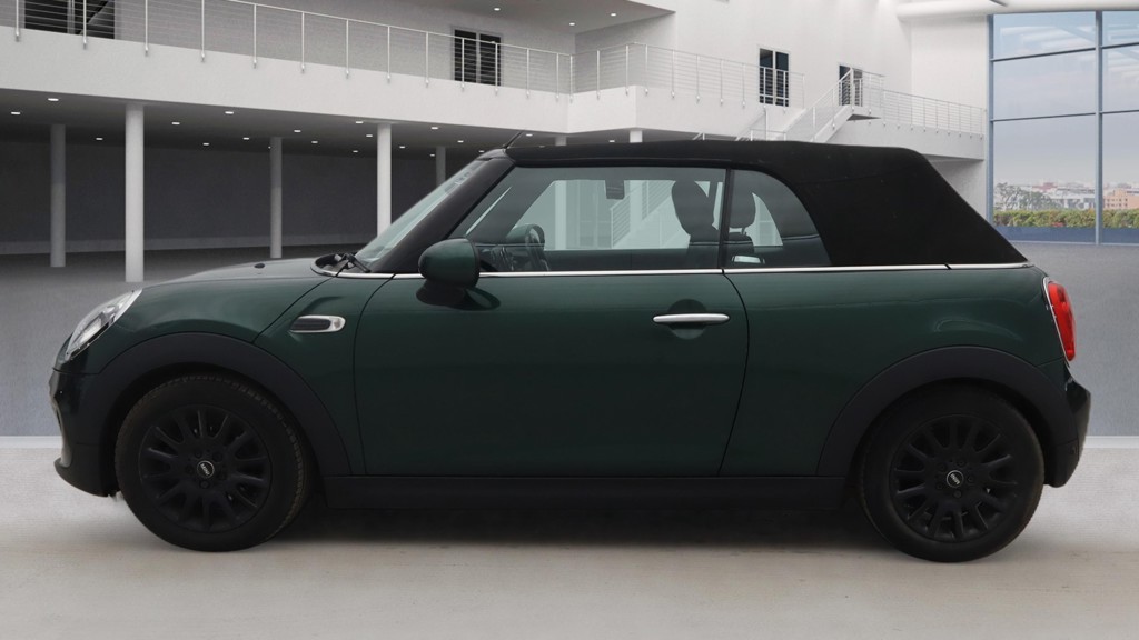 Used MINI Convertible 2016 for sale - 77851345: Photo 4