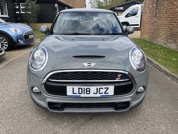 Used MINI Hatch 2018 for sale - 79395066: Photo
