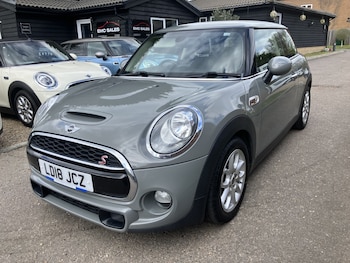 Used MINI Hatch 2018 for sale - 79395066: Photo