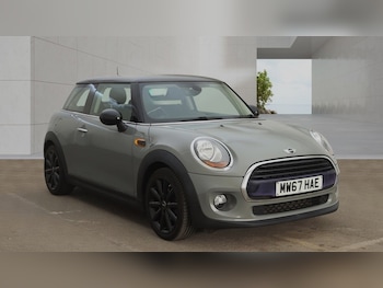 Used MINI Hatch 2017 for sale - 79543767: Photo