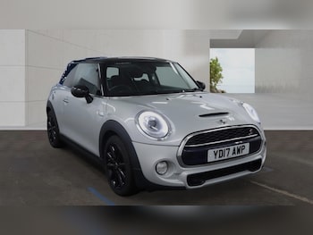 Used MINI Hatch 2017 for sale - 79395059: Photo