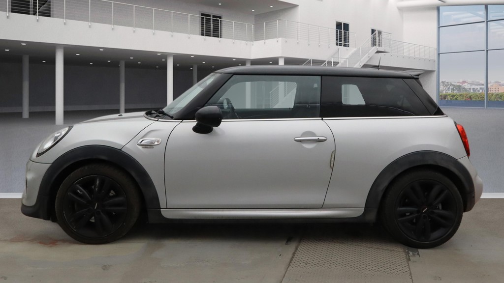 Used MINI Hatch 2017 for sale - 77483639: Photo 4