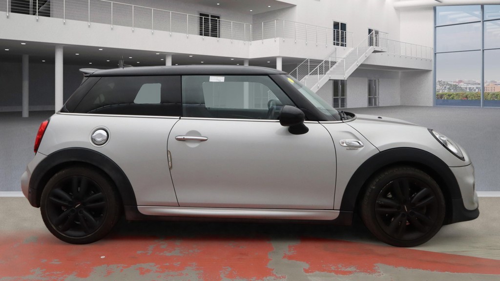 Used MINI Hatch 2017 for sale - 77483639: Photo 5