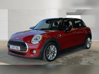 Used MINI Hatch 2017 for sale - 79320371: Photo