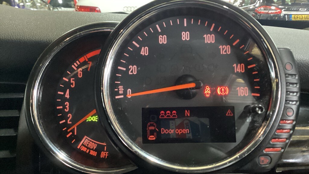 Used MINI Hatch 2015 for sale - 77694316: Photo 10