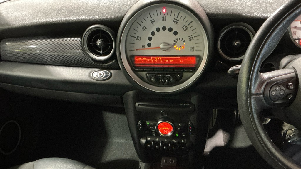 Used MINI Convertible 2012 for sale - 77562526: Photo 11