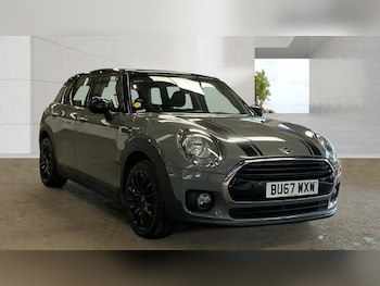 Used MINI Clubman 2018 for sale - 79266902: Photo