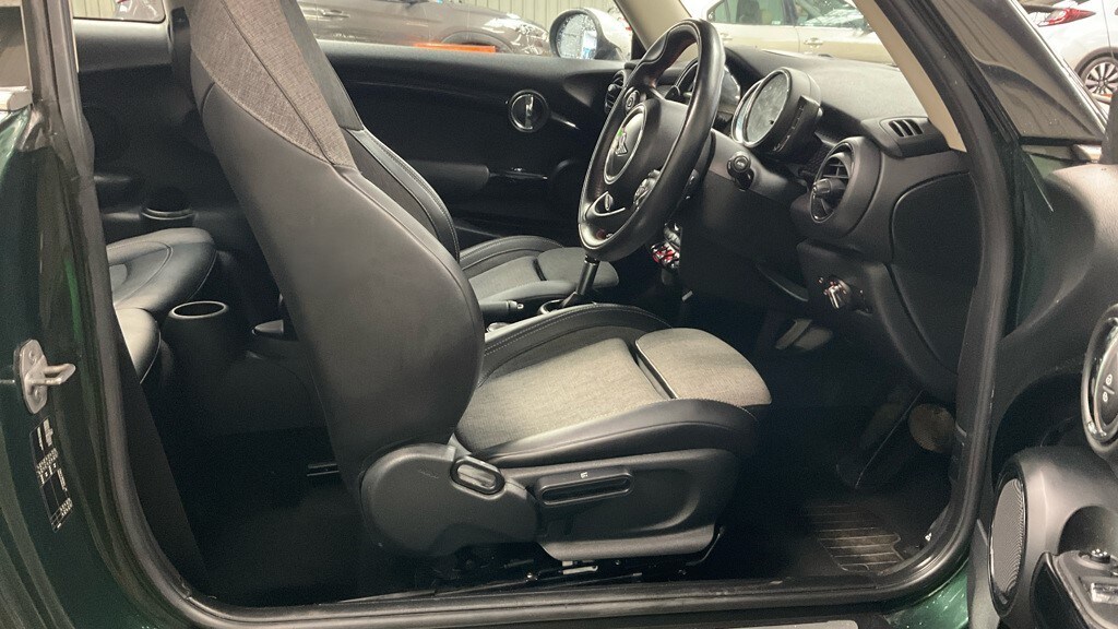 Used MINI Hatch 2018 for sale - 78112120: Photo 7