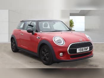 Used MINI Hatch 2018 for sale - 79765387: Photo