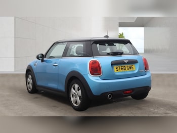 Used MINI Hatch 2018 for sale - 79266922: Photo