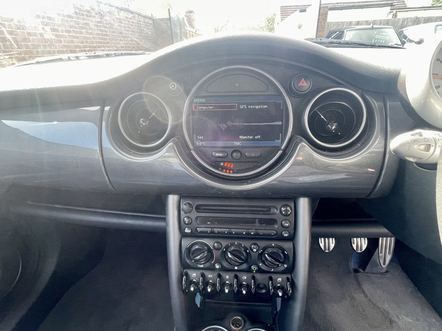 Used MINI Hatch 2004 for sale - 77766363: Photo 12