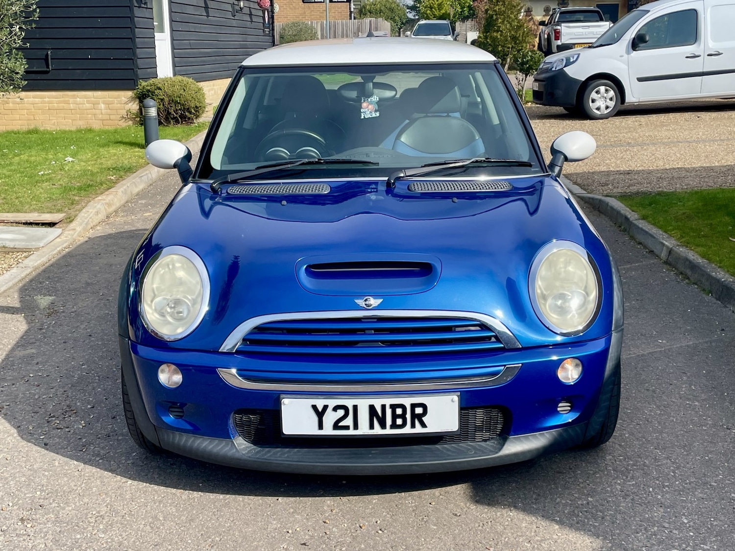 Used MINI Hatch 2004 for sale - 77766363: Photo 2