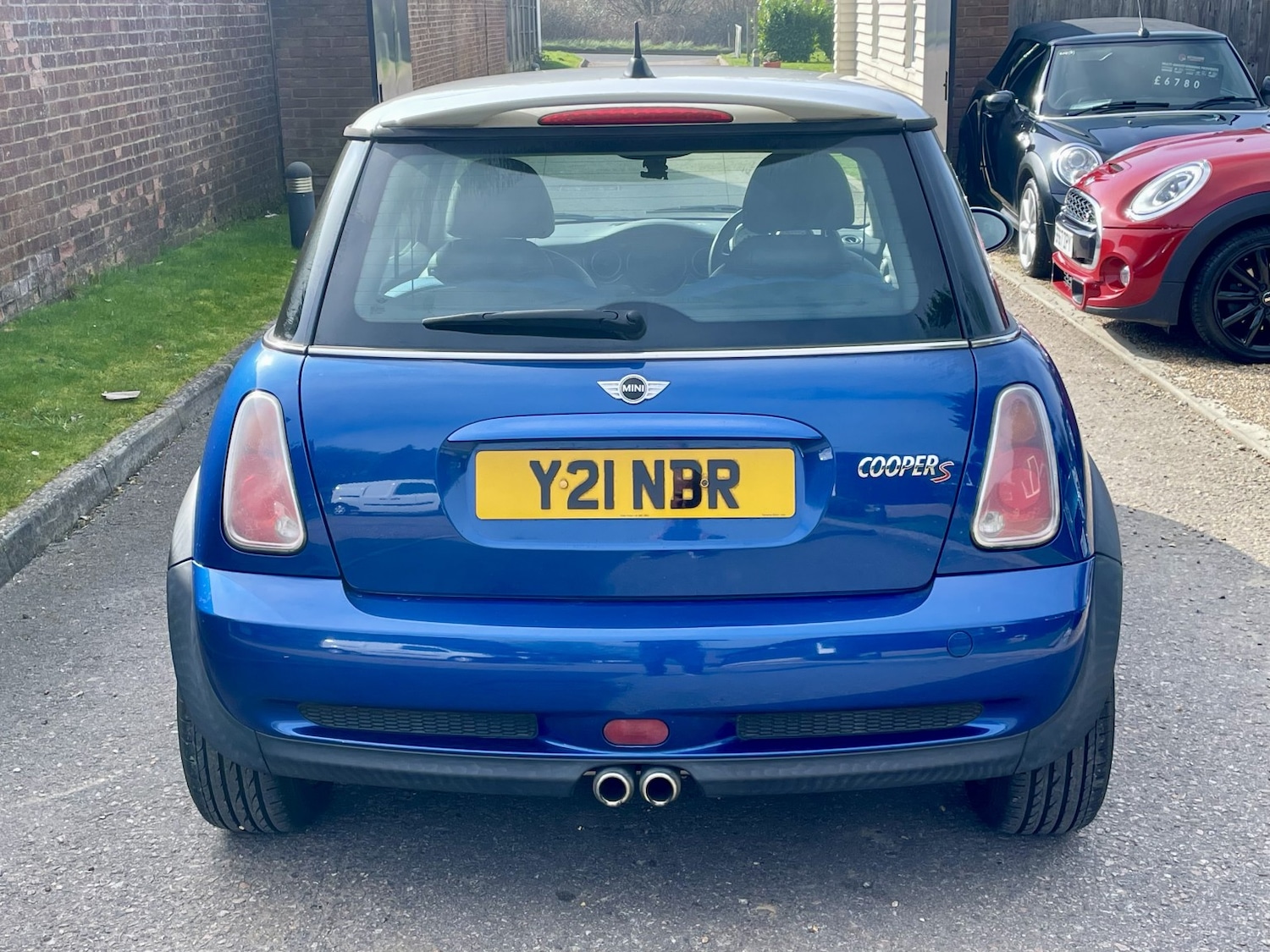 Used MINI Hatch 2004 for sale - 77766363: Photo 5