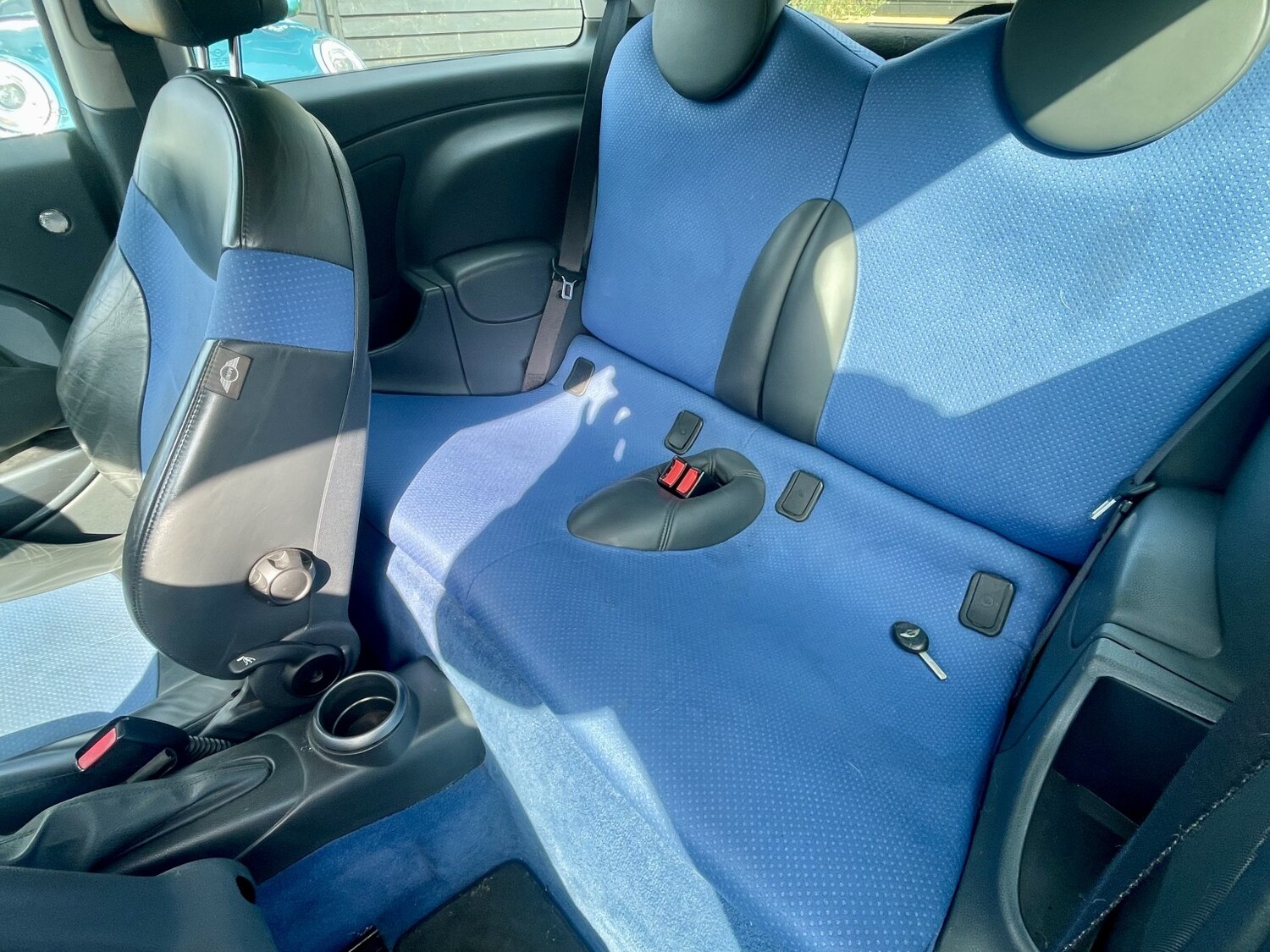 Used MINI Hatch 2004 for sale - 77766363: Photo 9