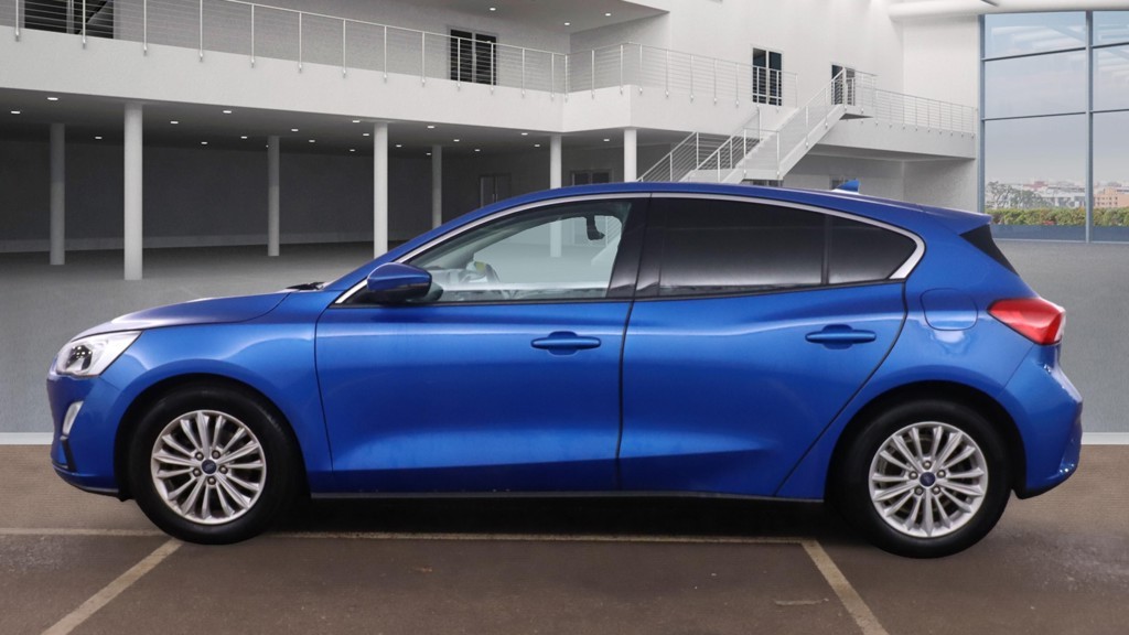 Used Ford Focus 2018 for sale - 77231344: Photo 2