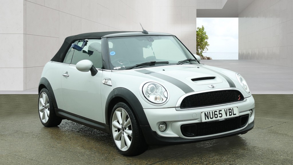 Used MINI Convertible 2015 for sale - 78139397: Photo 2