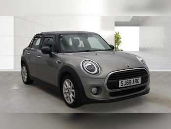 Used MINI Hatch 2019 for sale - 79620526: Photo