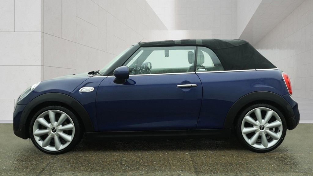 Used MINI Convertible 2016 for sale - 78168760: Photo 10