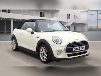 Used MINI Convertible 2018 for sale - 77231330: Photo
