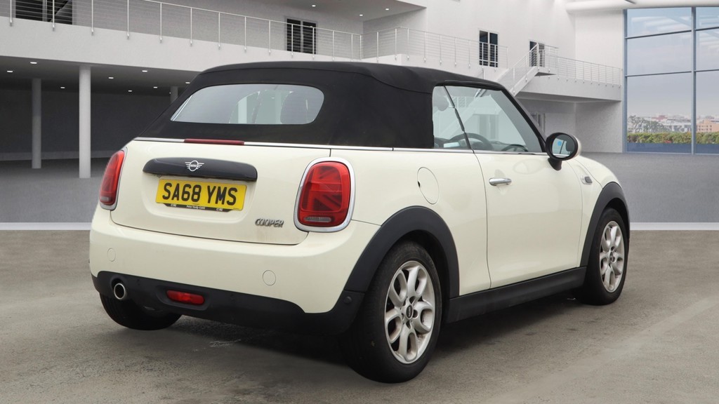 Used MINI Convertible 2018 for sale - 77231330: Photo 4