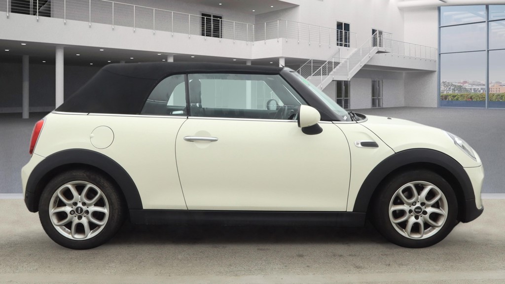 Used MINI Convertible 2018 for sale - 77231330: Photo 5