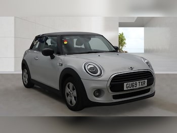 Used MINI Hatch 2019 for sale - 78640231: Photo