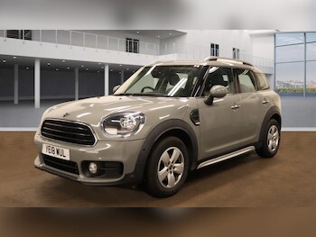 Used MINI Countryman 2018 for sale - 77938075: Photo