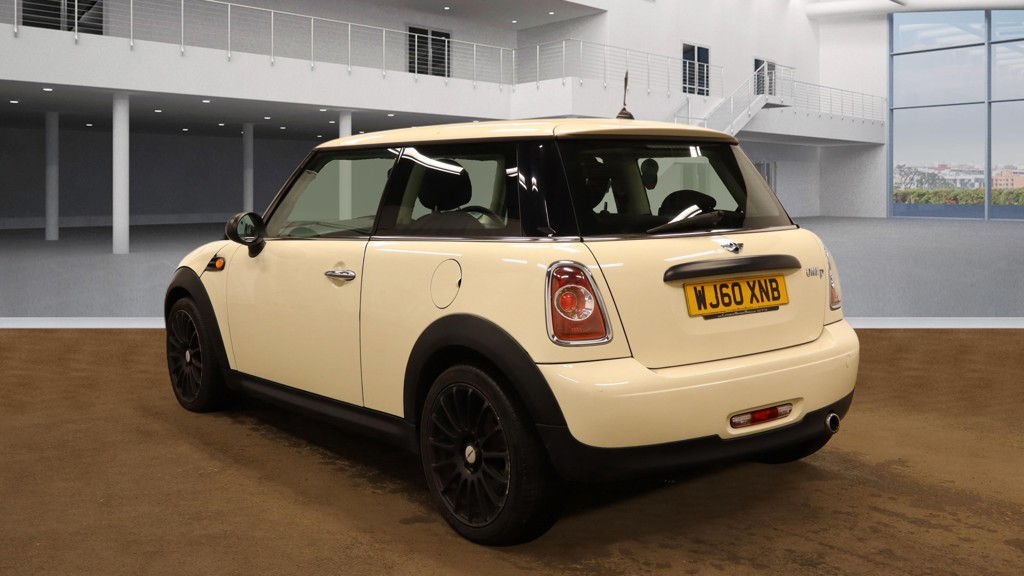 Used MINI Hatch 2010 for sale - 78062220: Photo 5