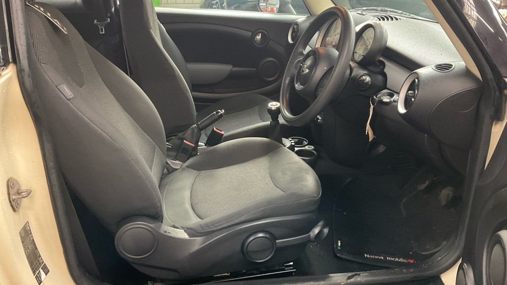 Used MINI Hatch 2010 for sale - 78062220: Photo 7