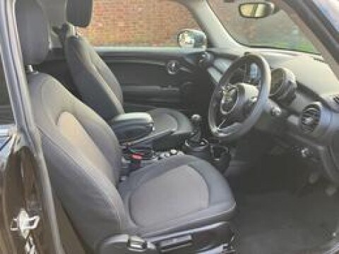 Used MINI Hatch 2019 for sale - 77453128: Photo 6