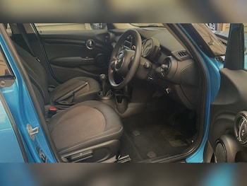 Used MINI Hatch 2016 for sale - 79266852: Photo