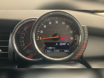Used MINI Hatch 2016 for sale - 79266852: Photo