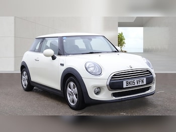Used MINI Hatch 2015 for sale - 79104976: Photo