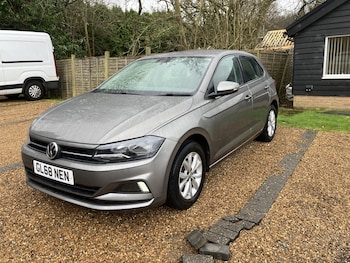 Used Volkswagen Polo 2018 for sale - 78267009: Photo
