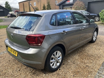 Used Volkswagen Polo 2018 for sale - 78267009: Photo
