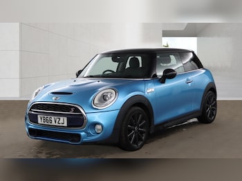 Used MINI Hatch 2017 for sale - 79395056: Photo
